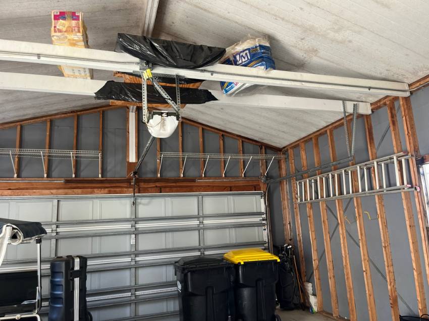 1329 Las Brisas Lane a Winter Haven, FL Mobile or Manufactured Home for Sale